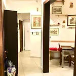 Martiri Del Popolo アパート