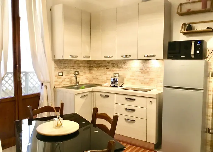 Martiri Del Popolo Apartament Florencja